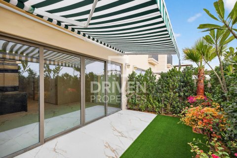 Villetta a schiera in affitto a Jumeirah Golf Estates, Dubai, EAU 3 camere da letto, 138.33 mq. № 744768 - foto 21