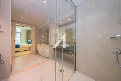 Apartman u gradu Downtown Dubai (Downtown Burj Dubai), UAE 3 spavaće sobe, 164 m2 Br. 702985 - Slika 21