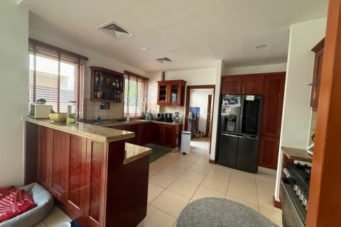 Arabian Ranches, Dubai, UAE의 임대용 빌라 침실 3개, 588제곱미터 번호 726919 - 사진 9
