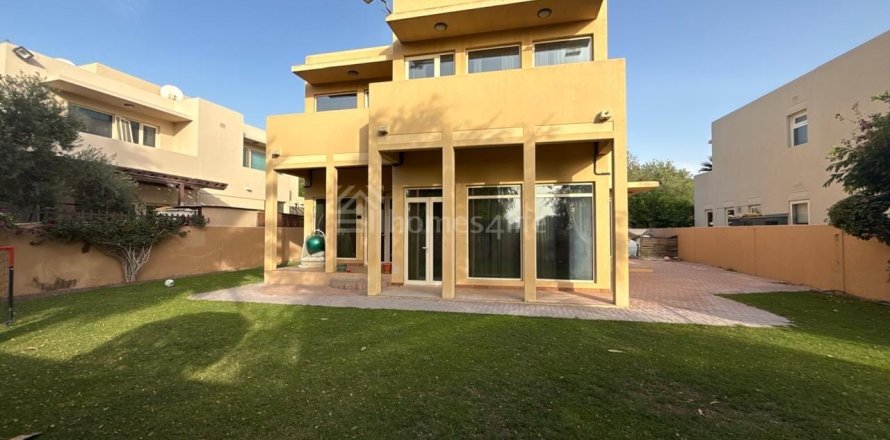 Arabian Ranches, Dubai, UAE의 빌라 침실 3개, 588제곱미터 번호 726919