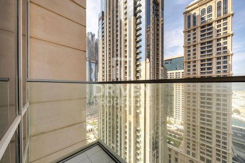 Apartment in Business Bay, Dubai, UAE 1 bedroom, 75 sq.m. № 683801 - photo 13