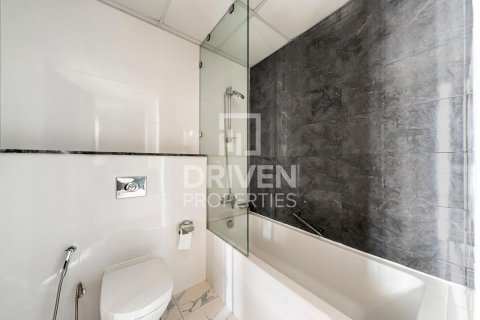 Apartment in Business Bay, Dubai, UAE 1 bedroom, 75 sq.m. № 683801 - photo 12