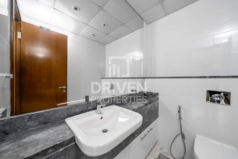 Apartment in Business Bay, Dubai, UAE 1 bedroom, 75 sq.m. № 683801 - photo 11