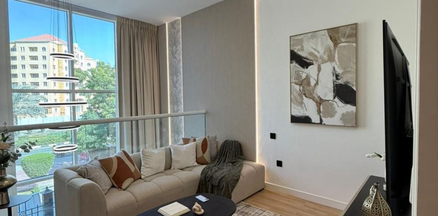 Řadový dům v Dubai, SAE 4 ložnice, 78.8 m² Č.: 689354