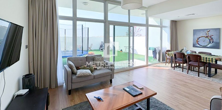 Rijtjeshuis in DAMAC Hills (Akoya by DAMAC), Dubai, VAE 3 slaapkamers, 222 vr.m. nr 665462