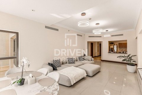 Palm Jumeirah, Dubai, UAE의 판매용 아파트 침실 2개, 167.97제곱미터 번호 767968 - 사진 2