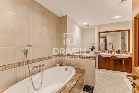 Palm Jumeirah, Dubai, UAE의 판매용 아파트 침실 2개, 167.97제곱미터 번호 767968 - 사진 11
