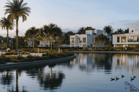Villa in Dubai, UAE 4 bedrooms, 795 sq.m. № 703335 - photo 6