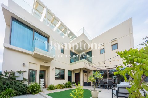 Kuća u nizu u gradu Jumeirah Islands, Dubai, UAE 3 spavaće sobe, 196.95436000 m2 Br. 703263 - Slika 11