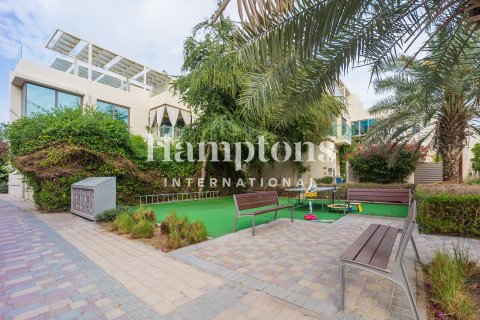 Kuća u nizu u gradu Jumeirah Islands, Dubai, UAE 3 spavaće sobe, 196.95436000 m2 Br. 703263 - Slika 30