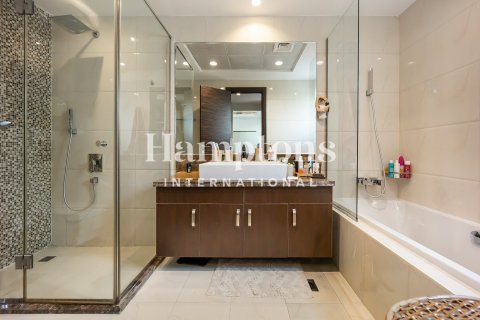 Kuća u nizu u gradu Jumeirah Islands, Dubai, UAE 3 spavaće sobe, 196.95436000 m2 Br. 703263 - Slika 19