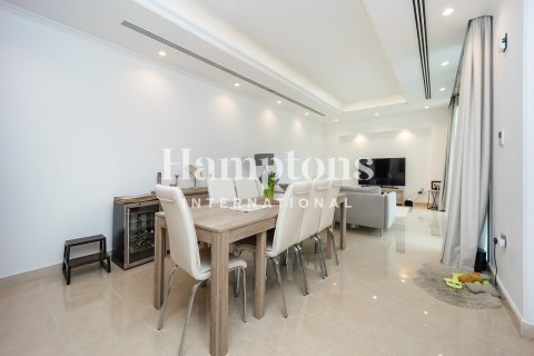 Kuća u nizu u gradu Jumeirah Islands, Dubai, UAE 3 spavaće sobe, 196.95436000 m2 Br. 703263 - Slika 8