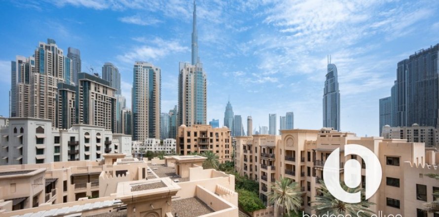 Wohnung in Old Town, Dubai, VAE: 2 Schlafzimmer, 130 m2 Nr. 707980