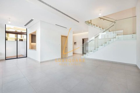 Vilë në Al Furjan, Dubai, Emiratet e Bashkuara Arabe 3 dhoma gjumi, 238 m2. № 707975 - Foto 2