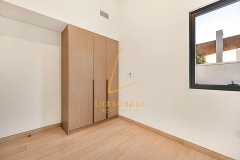 Vilë në Al Furjan, Dubai, Emiratet e Bashkuara Arabe 3 dhoma gjumi, 238 m2. № 707975 - Foto 15