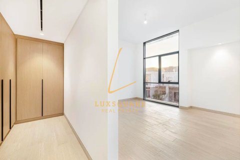 Vilë në Al Furjan, Dubai, Emiratet e Bashkuara Arabe 3 dhoma gjumi, 238 m2. № 707975 - Foto 12
