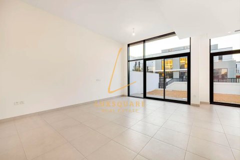 Vilë në Al Furjan, Dubai, Emiratet e Bashkuara Arabe 3 dhoma gjumi, 238 m2. № 707975 - Foto 19