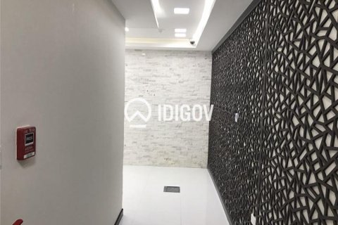 Business Bay, Dubai, UAE의 임대용 사무실 172.43제곱미터 번호 735854 - 사진 4