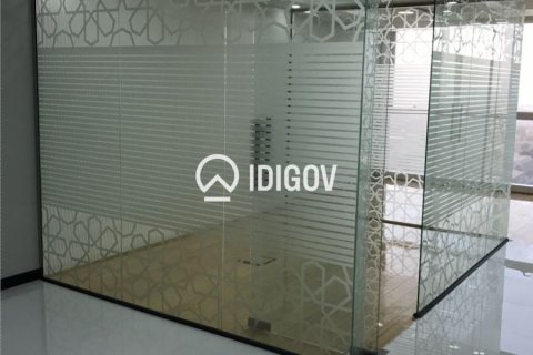 Business Bay, Dubai, UAE의 임대용 사무실 172.43제곱미터 번호 735854 - 사진 2