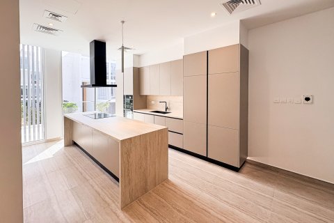 Rijtjeshuis te huur in Al Barari, Dubai, VAE 4 slaapkamers, 458.96 vr.m., nr 759796 - foto 3