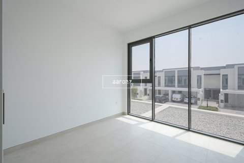 Řadový dům v Town Square, Dubai, SAE 3 ložnice, 176.9 m² Č.: 632001 - fotografie 7