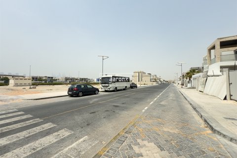 Land in Jumeirah Park, Dubai, UAE 738.5 sq.m. № 631998 - photo 3