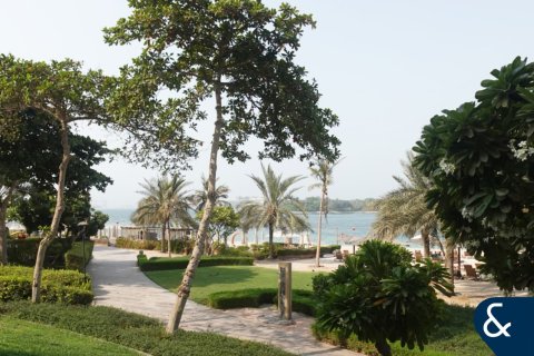 آپارتمان برای فروش در  Palm Jumeirah، Dubai، امارات متحده عربی  3 خوابه ، 203 متر مربع ، شماره 667702 - تصویر 2