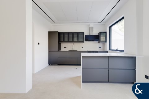 فيلا للبيع في The Springs، دبي، الإمارات العربية المتحدة 2 غرفة نوم ، 157 متر مربع ، رقم 667715 - صورة 1