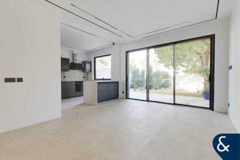 فيلا للبيع في The Springs، دبي، الإمارات العربية المتحدة 2 غرفة نوم ، 157 متر مربع ، رقم 667715 - صورة 3