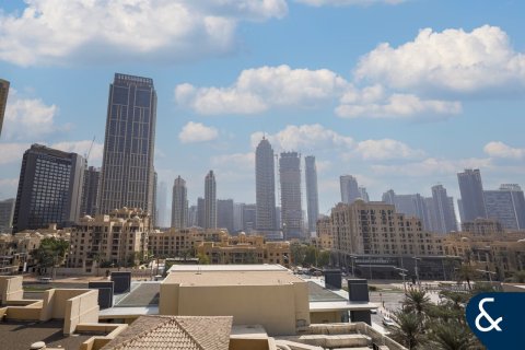 Leilighet til salgs i Downtown Dubai (Downtown Burj Dubai), Dubai, Emiratene 3 soverom, 208 kvm Nr. 667714 - Foto 3