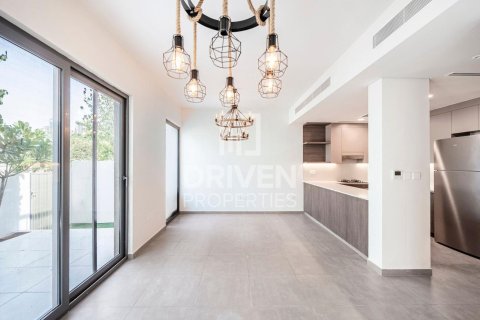 Müüa ridamaja asukohaga Tilal Al Ghaf, Dubai, AÜE: 4 magamistoaga, 221 m² Nr 653024 - pilt 6