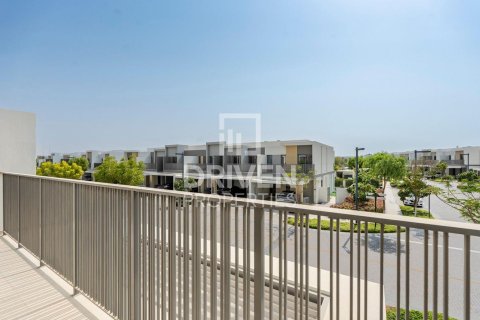 Müüa ridamaja asukohaga Tilal Al Ghaf, Dubai, AÜE: 4 magamistoaga, 221 m² Nr 653024 - pilt 3