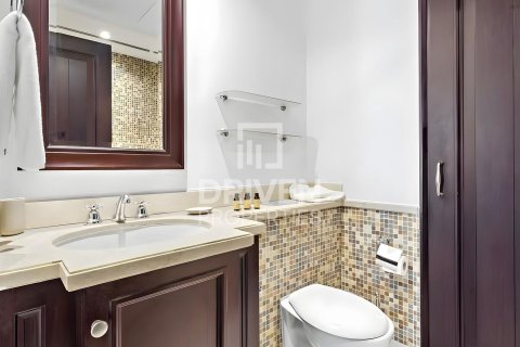 Διαμέρισμα σε Old Town, Dubai, ΗΑΕ 2 υπνοδωμάτια, 112 τ.μ. Αρ. 653322 - φωτογραφία 16