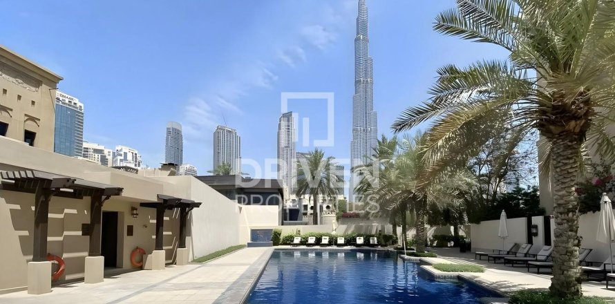 Διαμέρισμα σε Old Town, Dubai, ΗΑΕ 2 υπνοδωμάτια, 112 τ.μ. Αρ. 653322