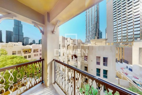Διαμέρισμα σε Old Town, Dubai, ΗΑΕ 2 υπνοδωμάτια, 112 τ.μ. Αρ. 653322 - φωτογραφία 2