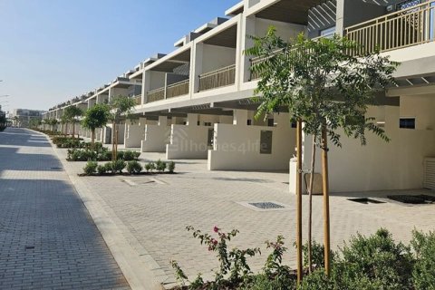 Kaupunkipientalo DAMAC Hills (Akoya by DAMAC), Dubai, Arabiemiraatit 3 makuuhuonetta, 112 m2 № 685490