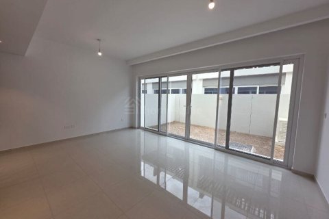 Városi lakóépület itt: DAMAC Hills (Akoya by DAMAC), Dubai, EAE, 3 hálószoba, 170 m², azonosító: 685491 - fénykép 3