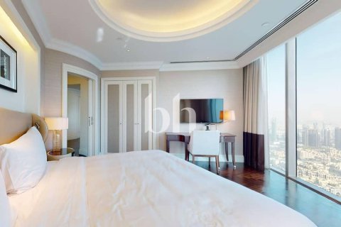Apartamento para arrendamento em Downtown Dubai (Downtown Burj Dubai), Dubai, EAU 4 quartos, 264 m2 № 642780 - foto 8
