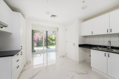 Villa itt: The Springs, Dubai, EAE, 3 hálószoba, 436.03 m², azonosító: 749687 - fénykép 4