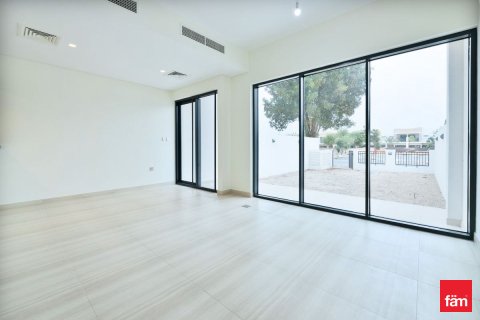 Stadthaus zur Miete in Dubai, VAE 4 Schlafzimmer, 180 m2 Nr. 695211 - Foto 3