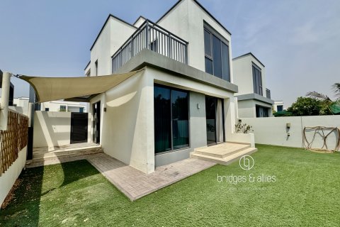 ویلا برای اجاره در Dubai Hills Estate، Dubai، امارات متحده عربی 4 خوابه ، 294 متر مربع ، شماره 697403 - تصویر 15