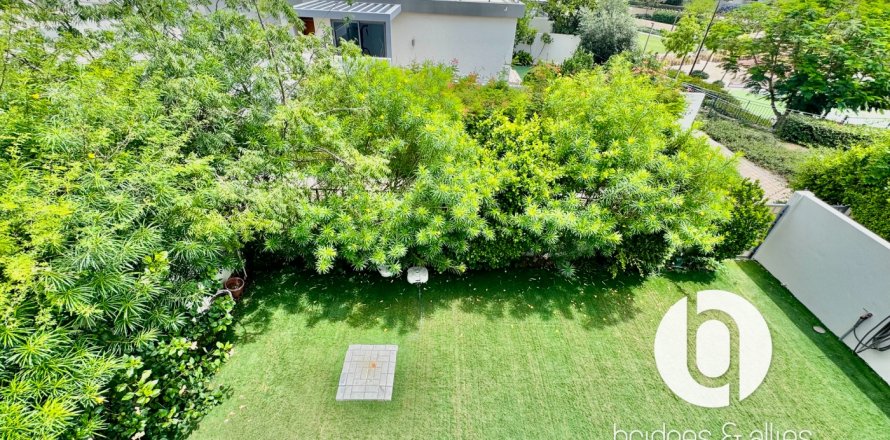 Villa asukohaga Dubai Hills Estate, AÜE: 4 magamistoaga, 294 m² Nr 697403
