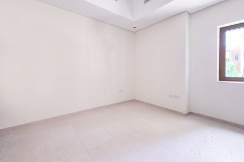 Huvila Al Furjan, Dubai, Arabiemiraatit 5 makuuhuonetta, 600 m2 № 697405 - kuva 12