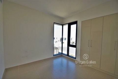 Villa para arrendamento em Dubai Hills Estate, Dubai, EAU 3 quartos, 285 m2 № 697402 - foto 9