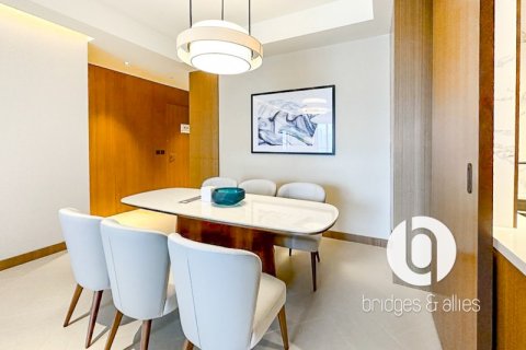 Зняти в оренду квартиру в Даунтаун Дубай (Даунтаун Бурдж Дубай), ОАЕ 3 спальні, 156м2, № 697408 - фото 4
