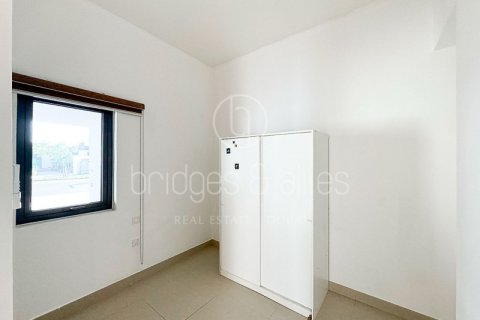 Villa para arrendamento em Dubai Hills Estate, Dubai, EAU 4 quartos, 272 m2 № 697404 - foto 11