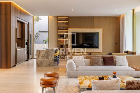 Jumeirah, Dubai, BAE’de satılık villa 6 yatak odası, 880.44 m² No 741642 - fotoğraf 8