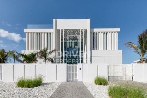 Vila u Jumeirah, Dubai, UAE 5 spavaćih soba, 1602.76 m2 Br. 741641 - fotografija 15