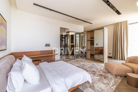 Vila u Jumeirah, Dubai, UAE 5 spavaćih soba, 1487.75 m2 Br. 741639 - fotografija 13