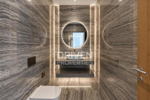 Vila u Jumeirah, Dubai, UAE 6 spavaćih soba, 2703.57 m2 Br. 741640 - fotografija 16